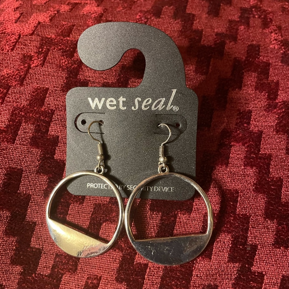 Earrings circular with silver plate